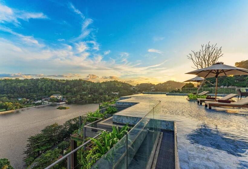 Hotel The Trees, Kandy