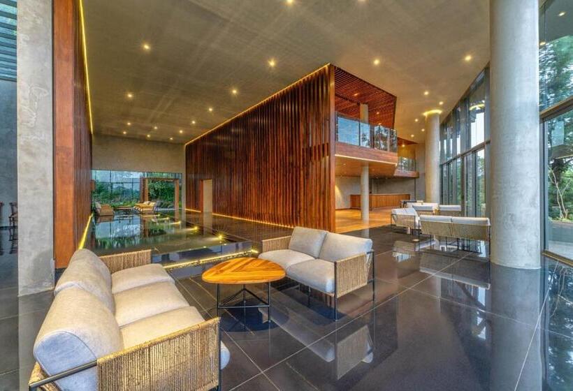 Hotel The Trees, Kandy