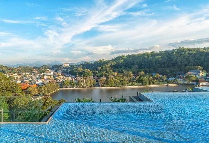 Hotel The Trees, Kandy