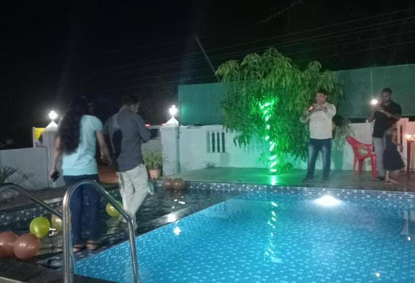 Szálloda Tridev Coastal Villa Alibag