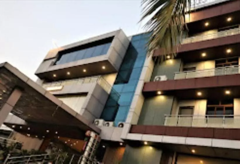 ホテル Vaishnavi Heights,manjurahi