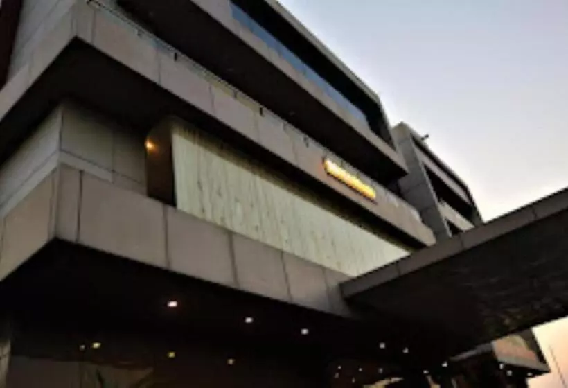 ホテル Vaishnavi Heights,manjurahi
