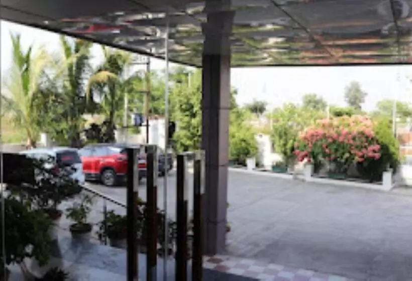 ホテル Vaishnavi Heights,manjurahi