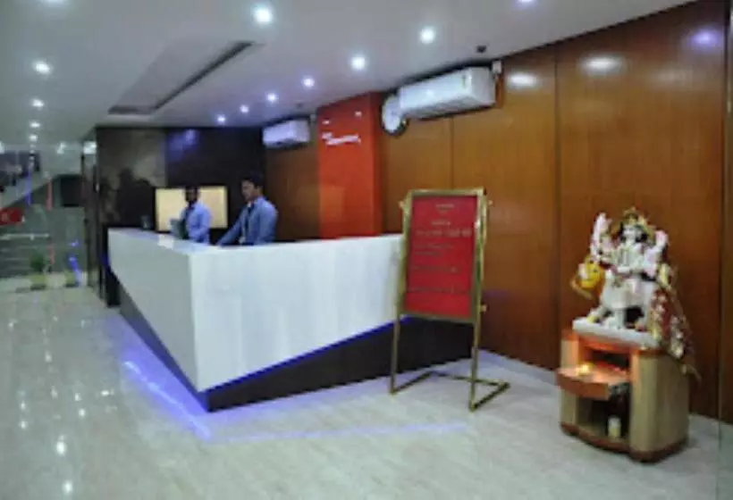 ホテル Vaishnavi Heights,manjurahi