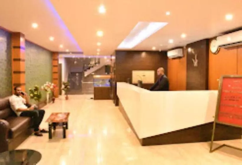 ホテル Vaishnavi Heights,manjurahi
