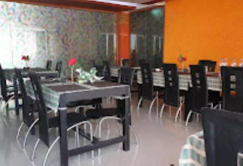 ホテル Vaishnavi Heights,manjurahi