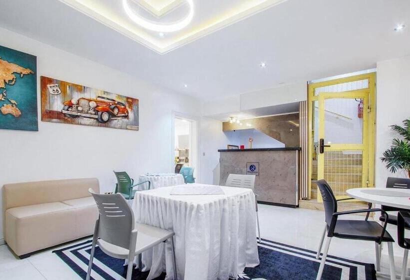 هتل Wallgate Apartments Abuja