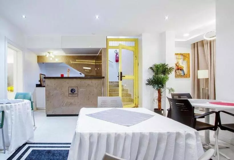 هتل Wallgate Apartments Abuja