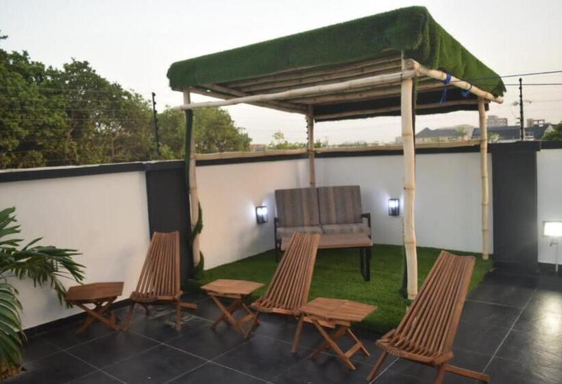 هتل Wallgate Apartments Abuja