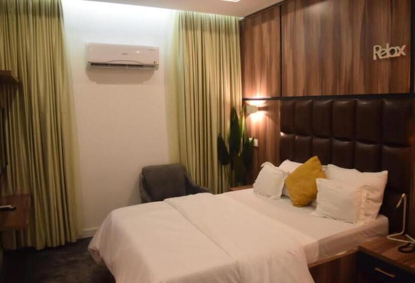 هتل Wallgate Apartments Abuja