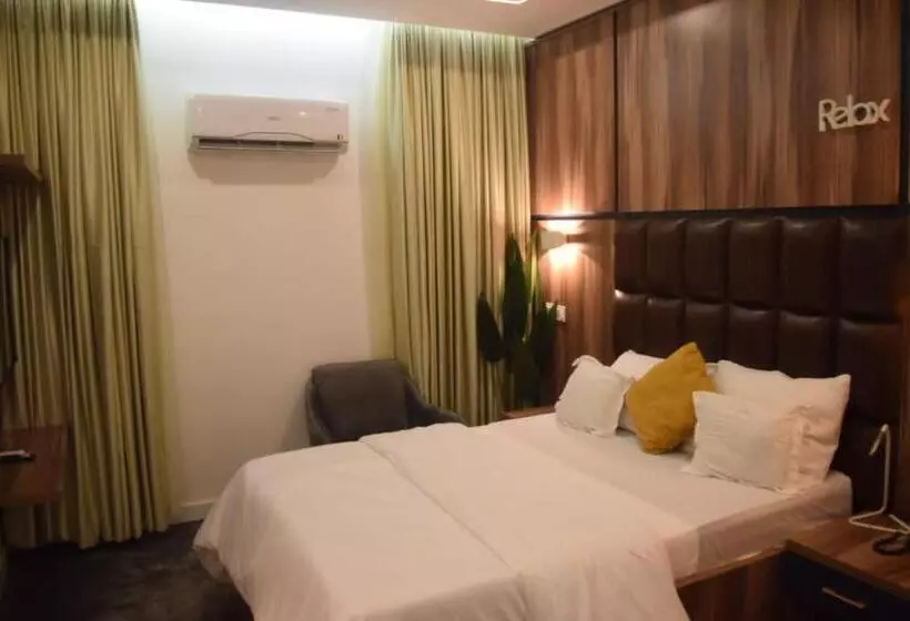 هتل Wallgate Apartments Abuja