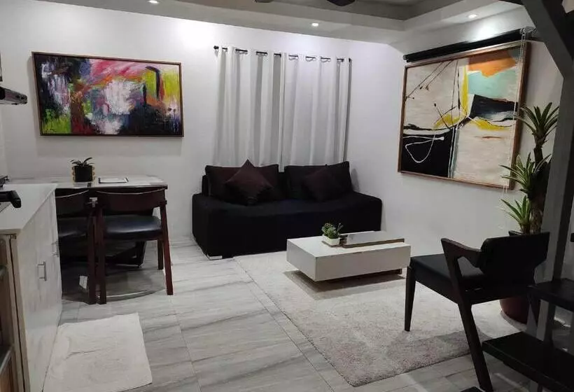 L1 Twin Bed Staycation In Bonifacio Global City 4