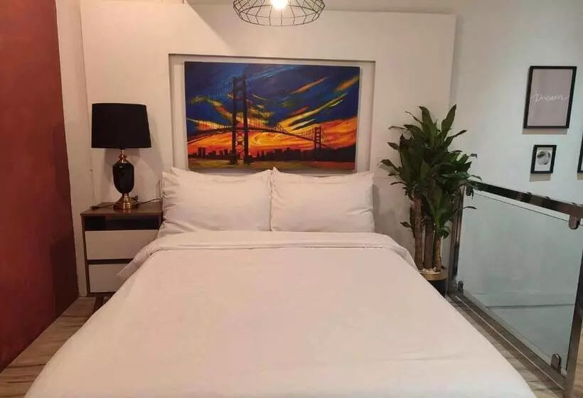 L1 Twin Bed Staycation In Bonifacio Global City 4