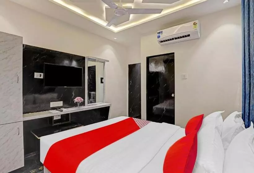 Oyo Flagship Hotel Premium Villa