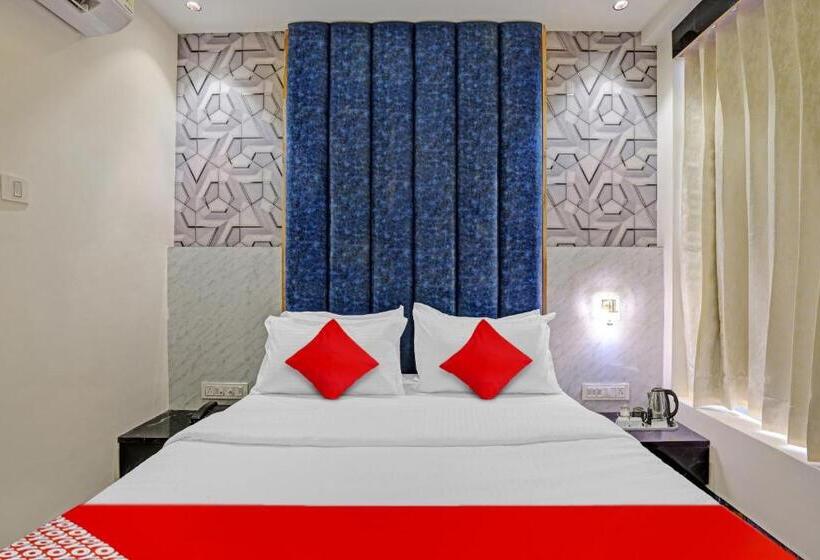 Oyo Flagship Hotel Premium Villa