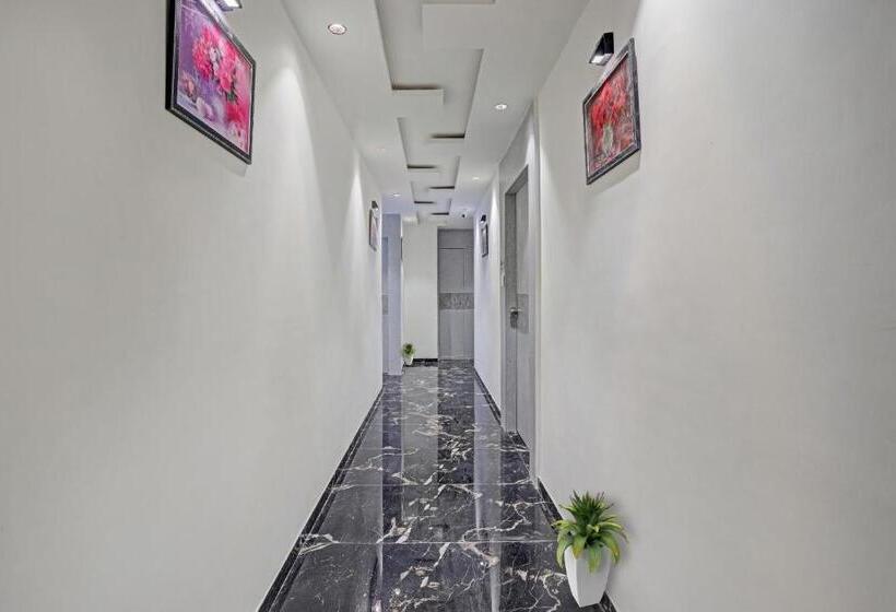 Oyo Flagship Hotel Premium Villa