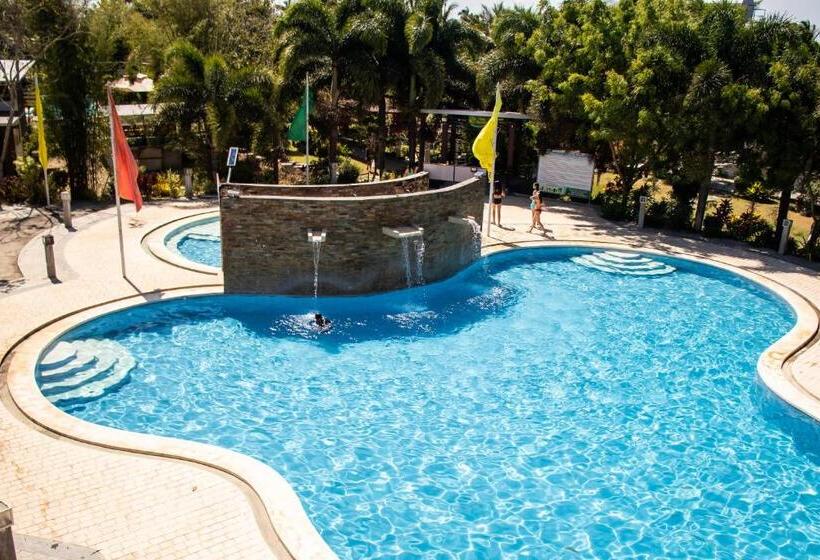 Patio Buendia Farm Resort And Events Place