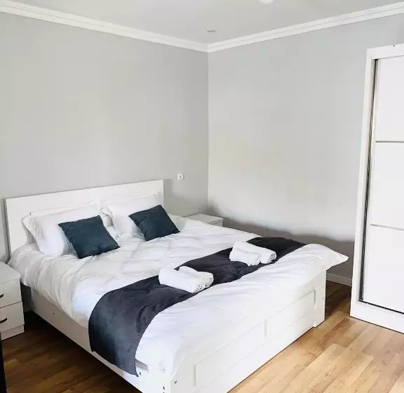 پانسیون Guest House N&v