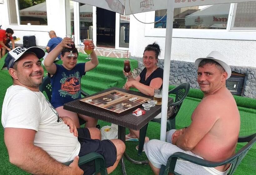 پانسیون Vila Valentino