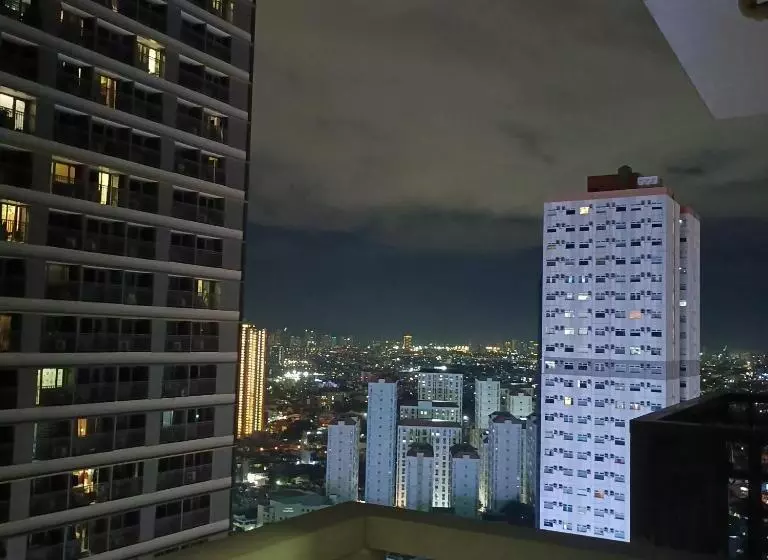 1br Aesthetic Condotel With Balcony Edsa