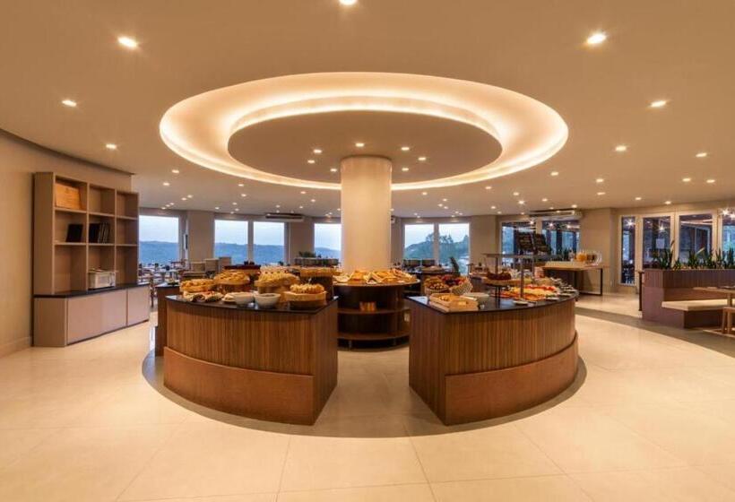 Apartamento No Golden Gramado Resort Laghetto