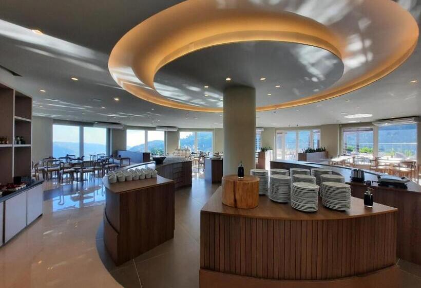 Apartamento No Golden Gramado Resort Laghetto