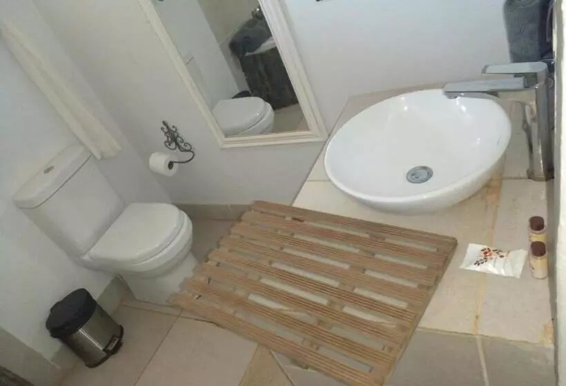 Aamiaismajoitus (B&B) Hlulala Guest House