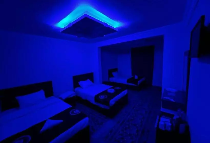 تختخواب و صبحانه Panorama 3 Pyramids View Inn
