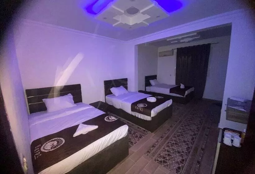 تختخواب و صبحانه Panorama 3 Pyramids View Inn