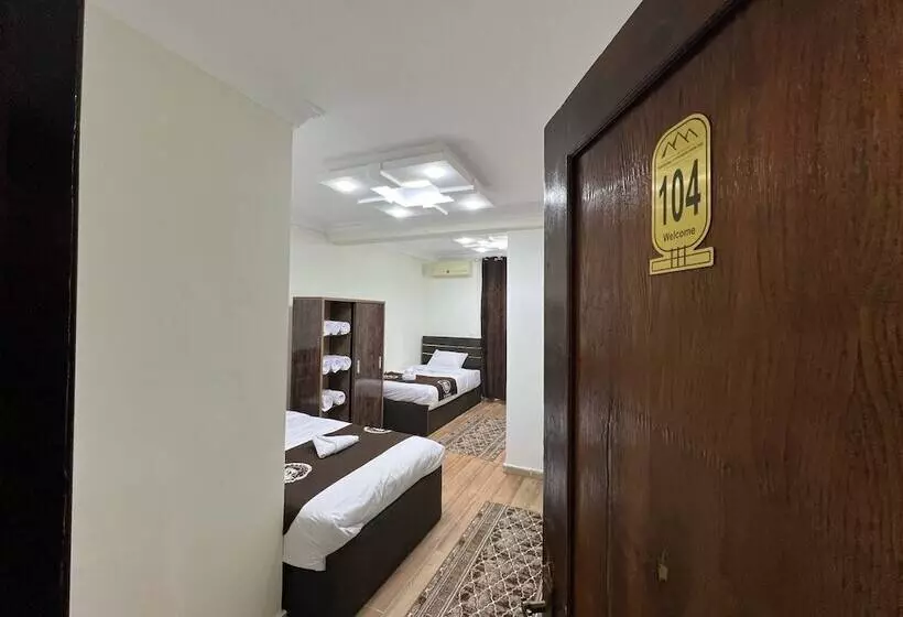 تختخواب و صبحانه Panorama 3 Pyramids View Inn