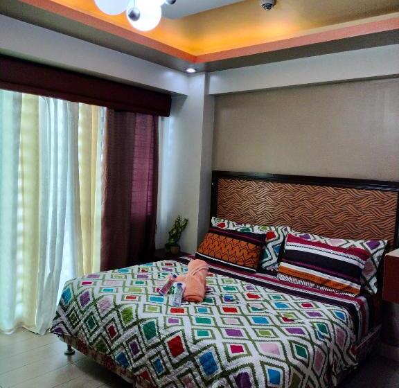 Condotel Near Airport & Resort World Manila