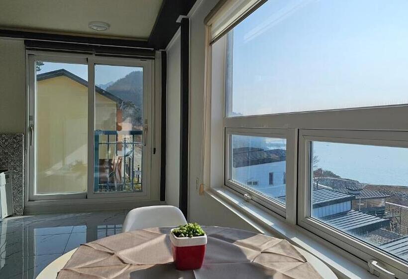 호텔 남해모던스파펜션