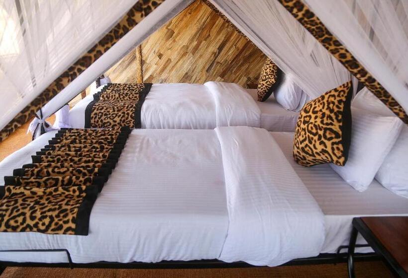 בית מלון כפרי Ndoto Serengeti Camp