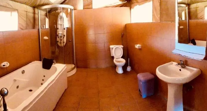 ホテル Ndoto Serengeti Camp