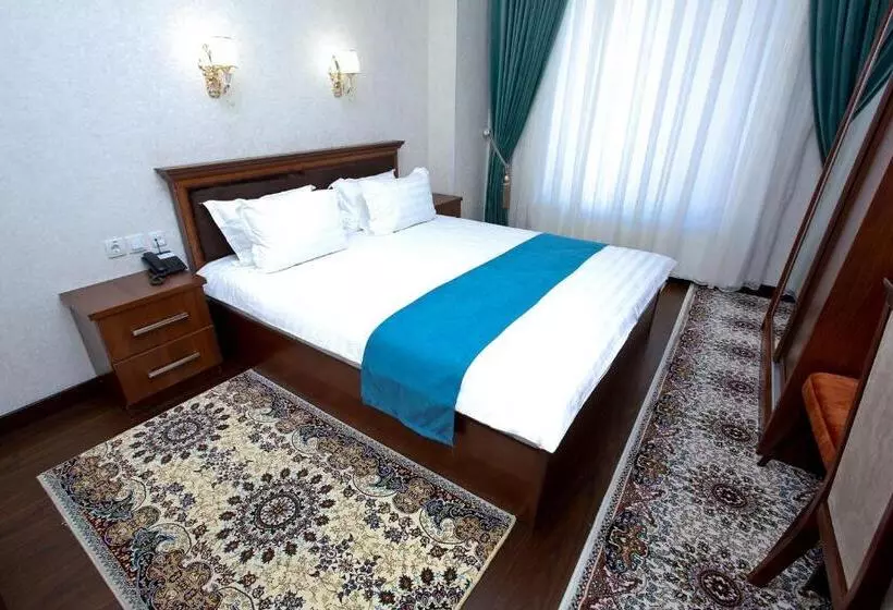 ホテル Poykent Naqshband