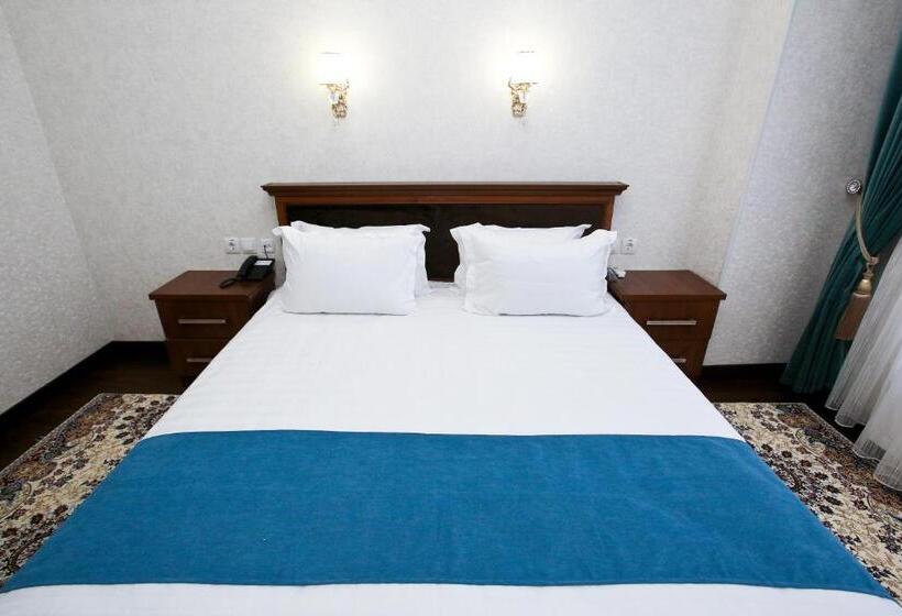 Hotel Poykent Naqshband