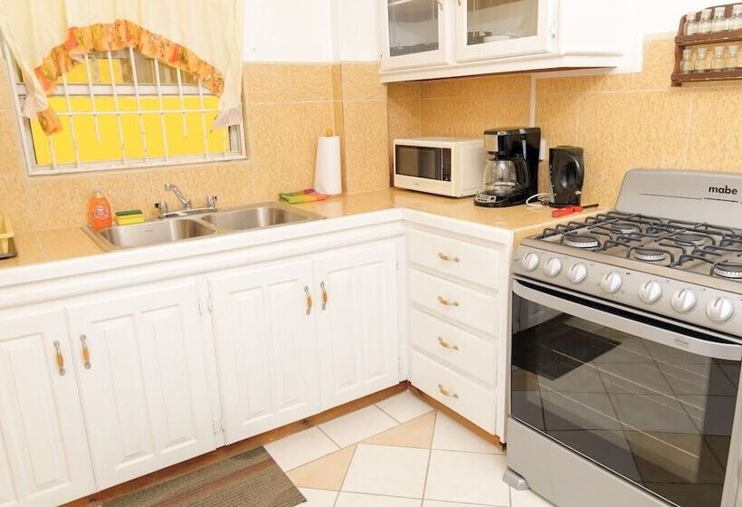 هتل Sephina Villa St Lucia Island