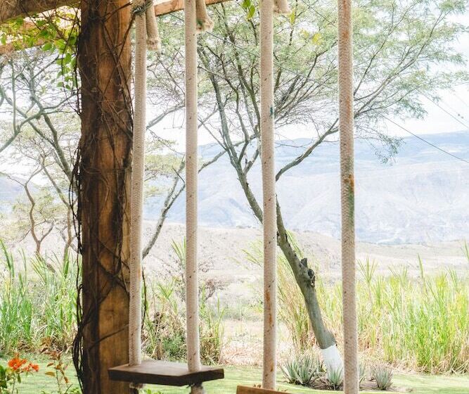 בית מלון כפרי Tunas & Cabras