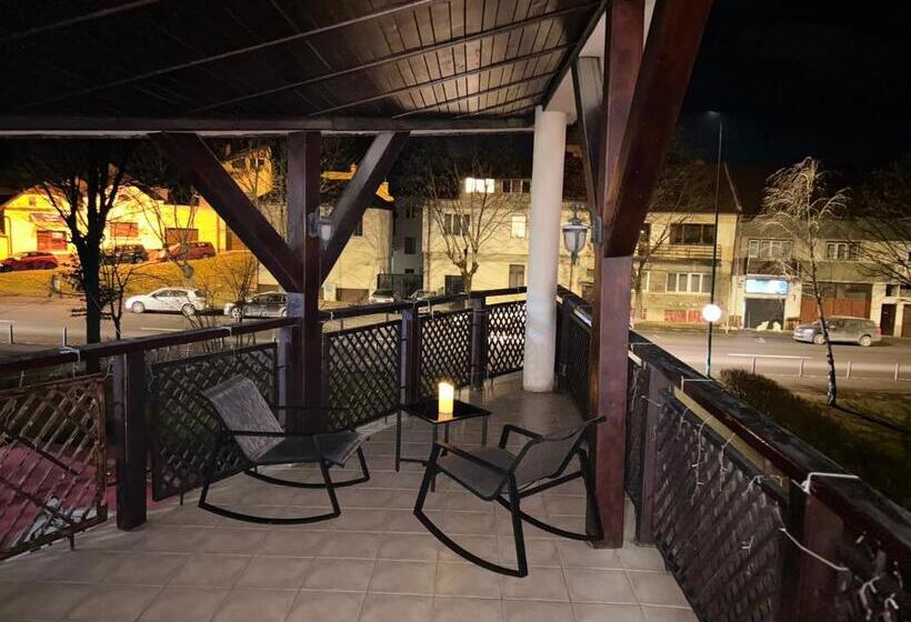 پانسیون Ambra Room S