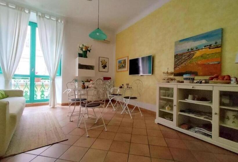 پانسیون B&b La Casa In Centro