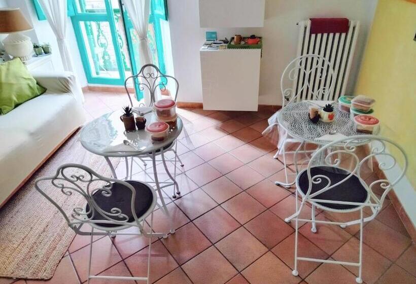 پانسیون B&b La Casa In Centro