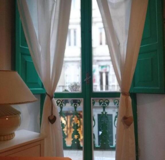 پانسیون B&b La Casa In Centro