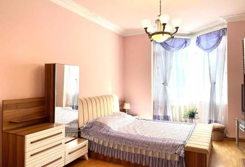 پانسیون Central Guesthouse