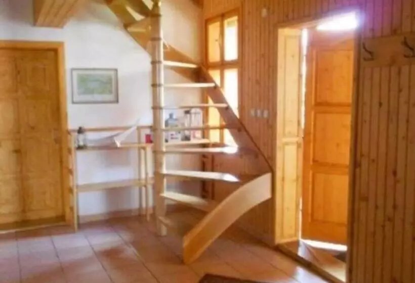 Majatalo Penzion Hron