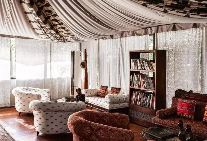 リゾートホテル Bagh Tola, Bandhavgarh Tiger Reserve