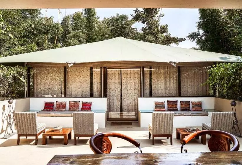 リゾートホテル Bagh Tola, Bandhavgarh Tiger Reserve