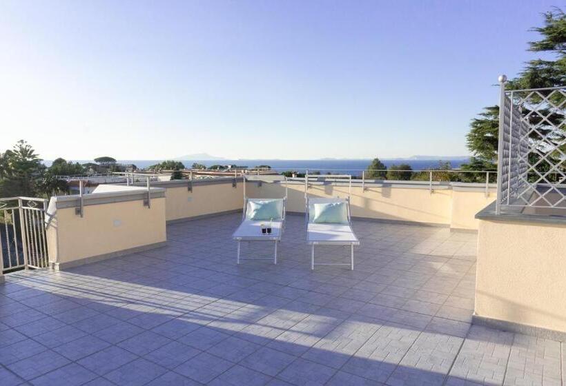 Summer Colors Rooms & Apartments