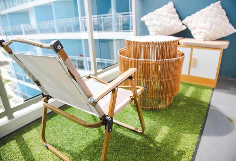 Bali Inspired With Man Made Beach View, Ps4, Instax, Karaoke & Netflix