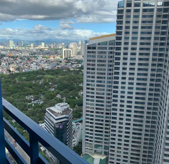 Makati City Comfort And Style