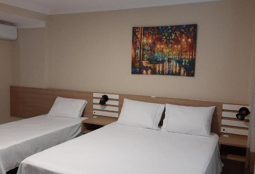 ユースホステル Farol Das Aguas